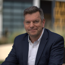 Simon Bailey